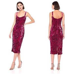 dress the population Lynda magenta pink velvet sequin midi sheath dress sz m